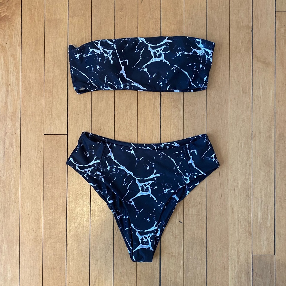 Black marble print high waist bikini set, size S/M